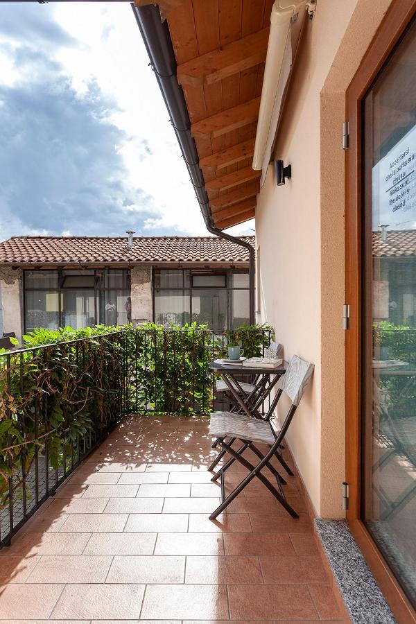 Veruskacamere Camera 2 Somma Lombardo Exterior photo